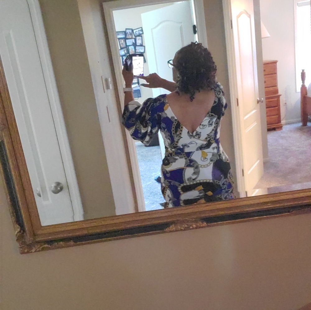 Dress - Picture 8 of 10